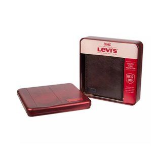 Levi's Men's RFID Traveler Extra Capacity Bifold Wallet Brown‎